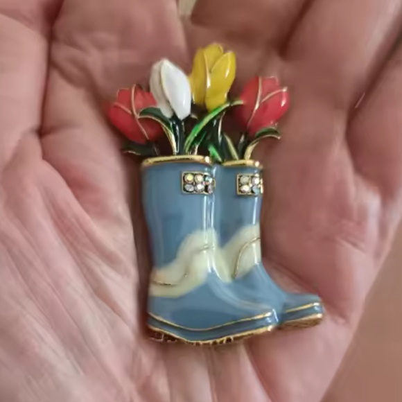 Blue Garden Boot with Tulips Brooch – Whimsical Floral Pin - Picture 7 of 10